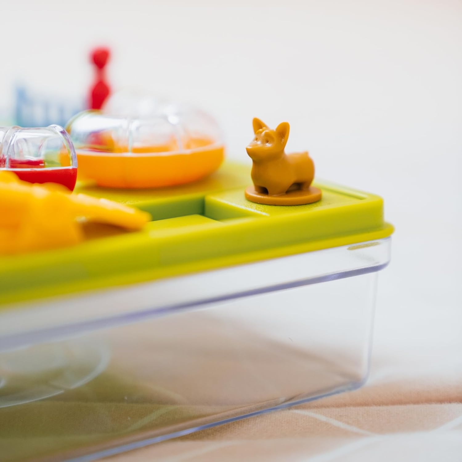 Smart Dog: Agility Course Travel-Friendly Logic Game for Ages 7 - Adult with 60 Challenges